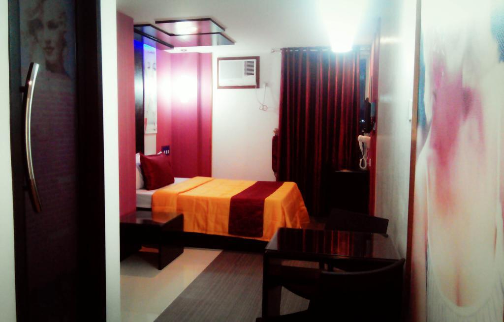 Icon Hotel North Edsa Quezon City Pokoj fotografie